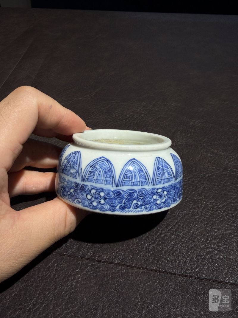 清康熙 青花蝉纹落花流水马蹄水丞 - 图5